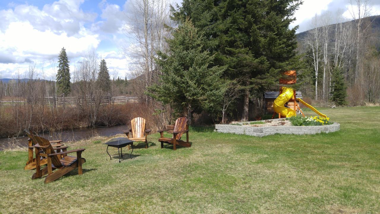 Wolfwood Guest Ranch Bed & Breakfast Clearwater