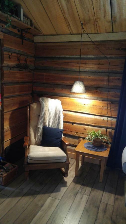 Bed & Breakfast Wolfwood Guest Ranch 4*